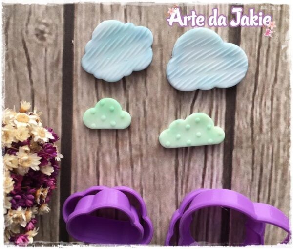 Moitinhas e Nuvens 0111AJ3D