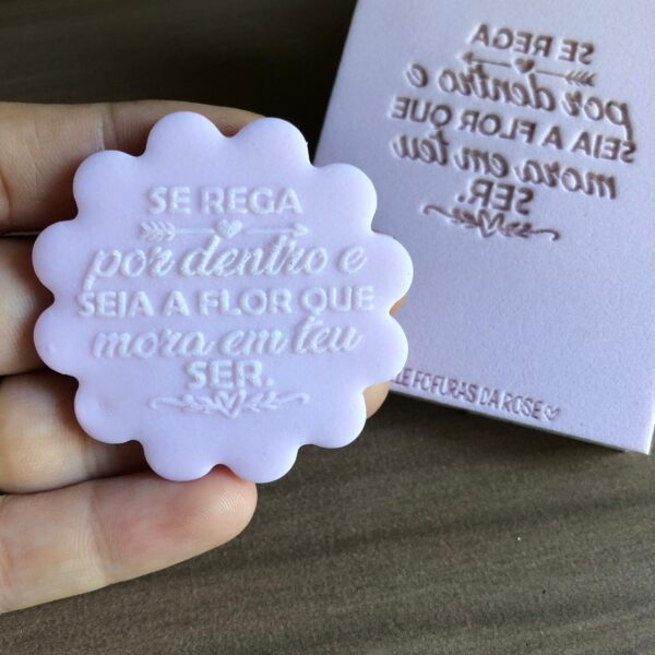 Frase 181 SE REGA POR DENTRO
