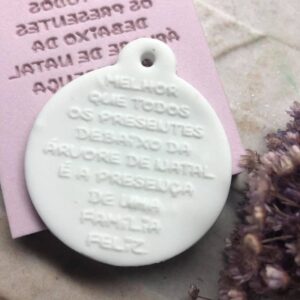 Frase C066 MELHOR QUE TODOS OS PRESENTES DEBAIXO DA ÁRVORE DE NATAL É A