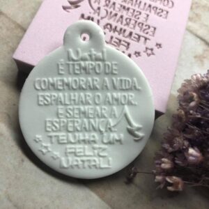 Frase C070 NATAL É TEMPO DE COMEMORAR A VIDA ESPALHAR O AMOR E SEMEAR A