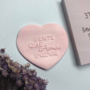 Frase C083 - Gente Que Ama Ensinar