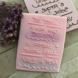 Textura Frase 40 SE VOCÊ AINDA NÃO DESISTIU