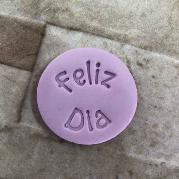 Feliz Dia  048MF