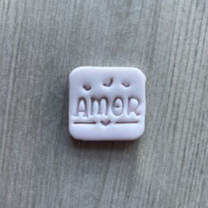 AMOR...234MF