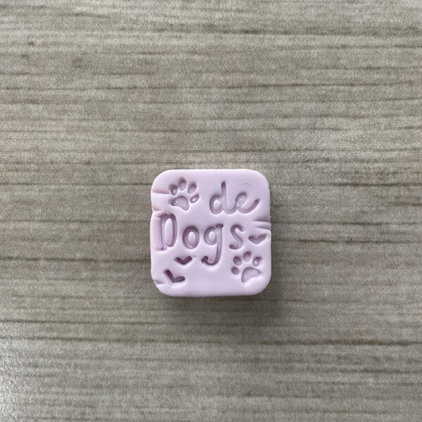 DE DOGS 1309AJ3D