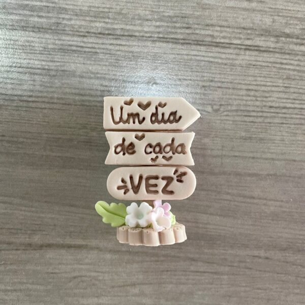 UM DIA DE CADA VEZ 1623AJ3D