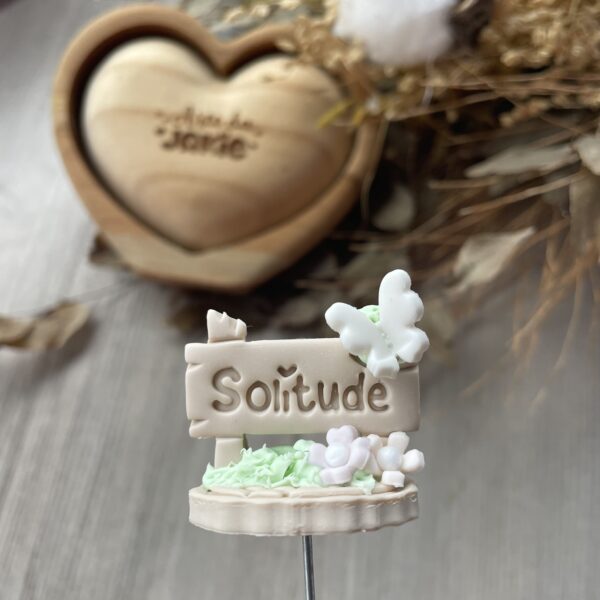 SOLITUDE 1894AJ3D